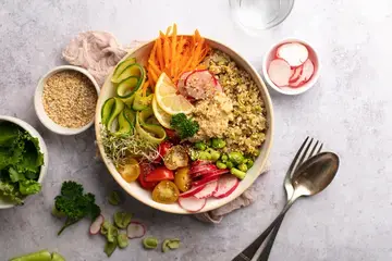mediterranean quinoa salad