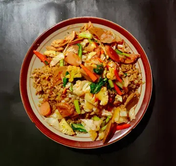 chicken and vegetable fried rice