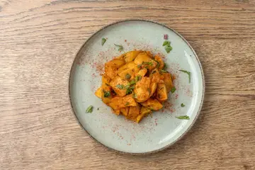Aloo hari piyaz