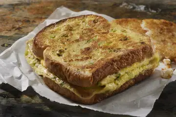 One-Pan Egg Sandwich