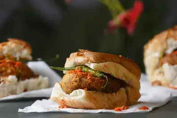 vada pav