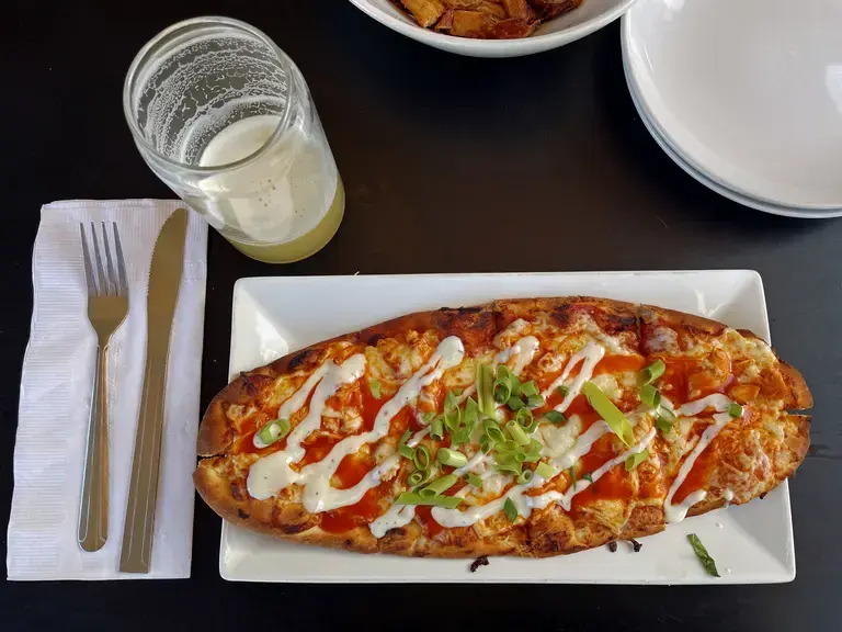 Chicken Tikka Bread Pizza
