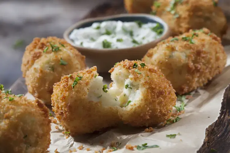 Cheesy Potatoes