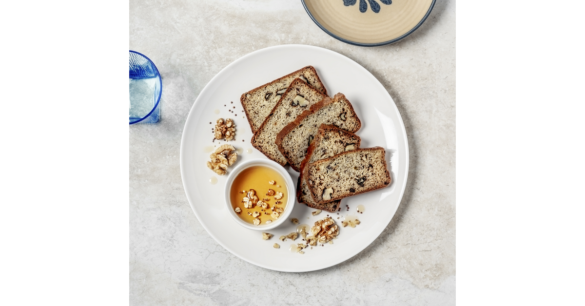Banana Bread with Walnuts