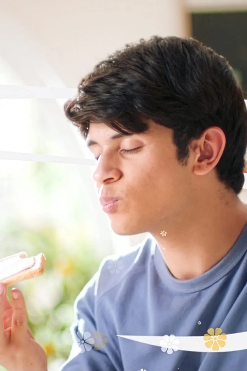 Preview image for the video "PK-MilkPak_Cream-HP-Carousel_Highlight_Editorial-1.mp4".