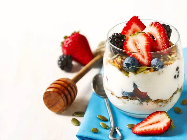 fruit yogurt cups