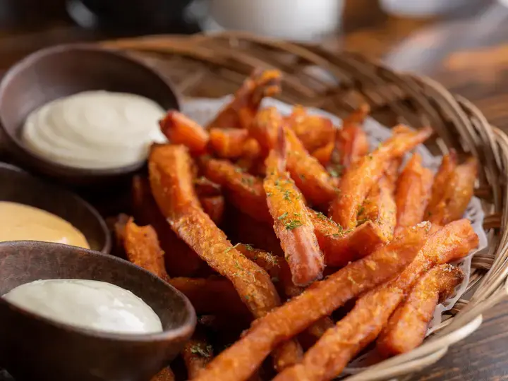 Air Fryer Crispy Sweet Potato Sticks