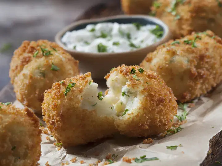 Cheesy Potatoes