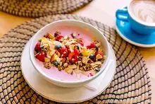 Power Fruit and oats Smoothie Bowl