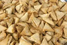 Chicken Malai Boti Samosa