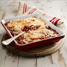 Baked Penne with Meat and Mushroom Bolognaise