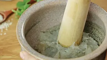 Canh rau den 2