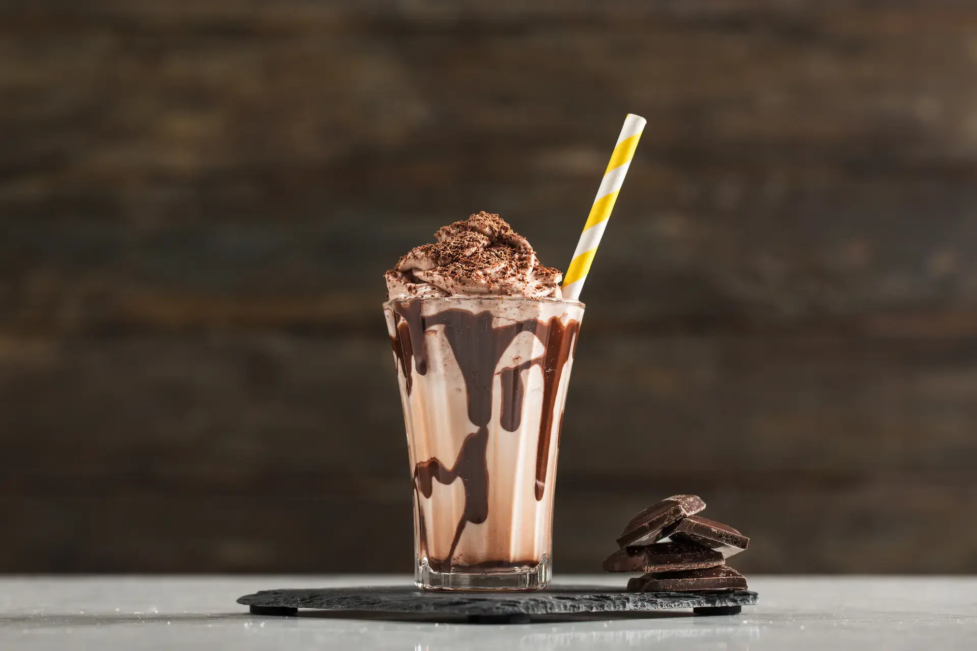 Sữa lắc KITKAT có màu sắc đẹp mắt, hương vị lạ miệng