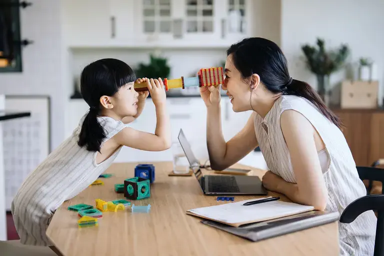 Phát triển trí tuệ cho bé vào những năm tháng đầu đời